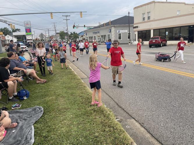 Overcast weather doesn't rain on Edgemere parade News