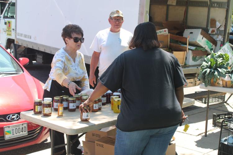 Dundalk Farmers Market celebrates opening day Local News