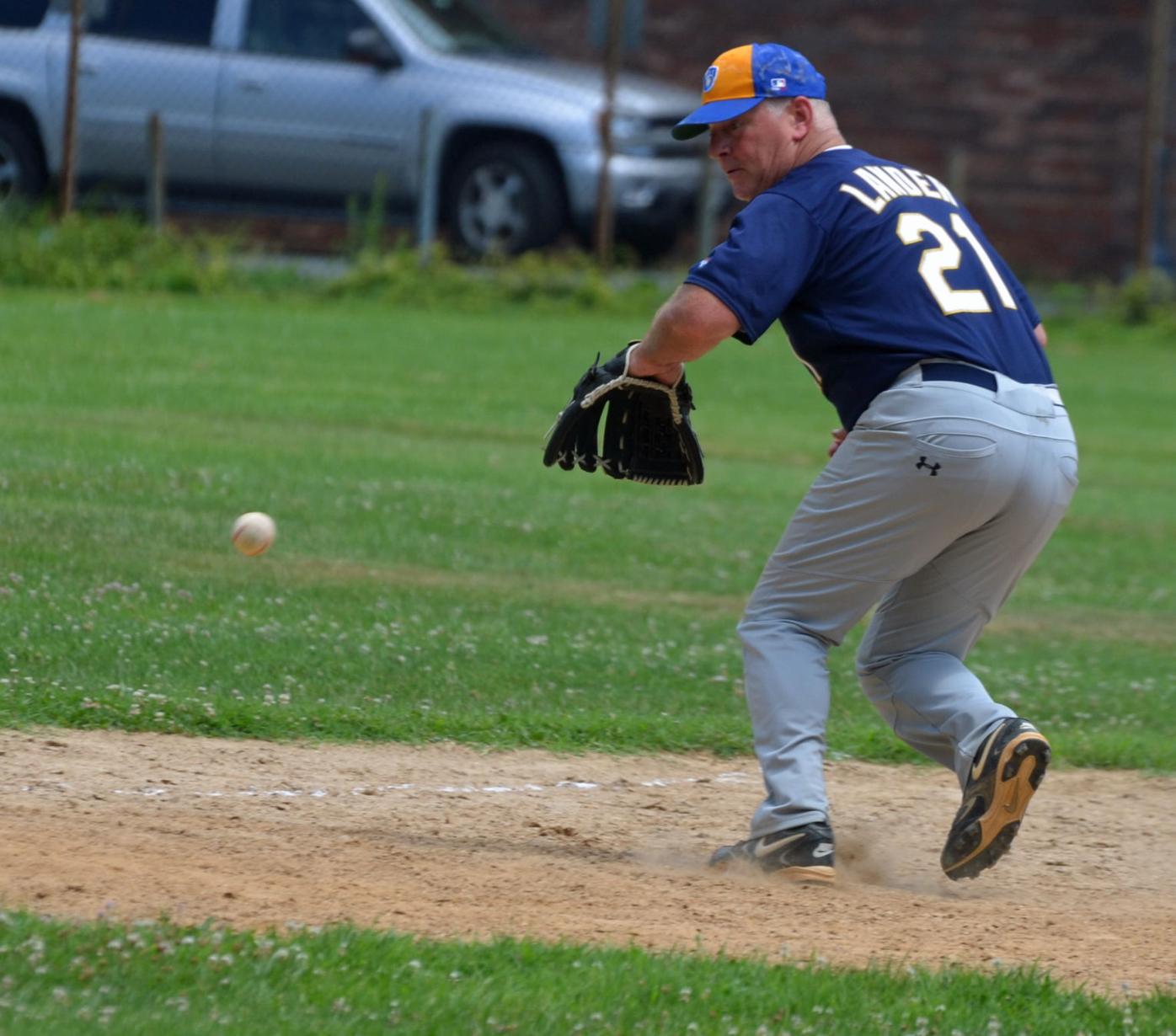 Dodgers, Rays remain unbeaten in Over-40 league | Sports | dundalkeagle.com