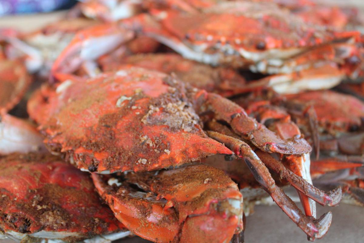 Dundalk Chamber of Commerce cracks crabs at annual feast Local News