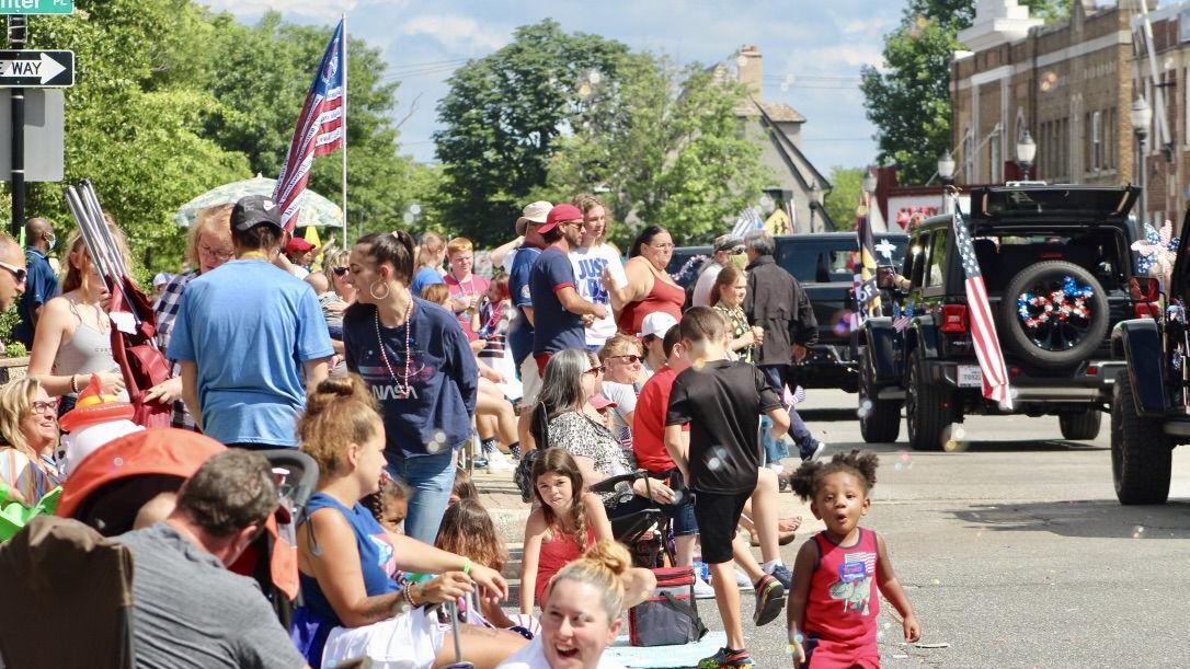 Independence Day Parade Brings Dundalk Community Together News Dundalkeagle Com Mechanicsburg Pa Holiday Parade 2022
