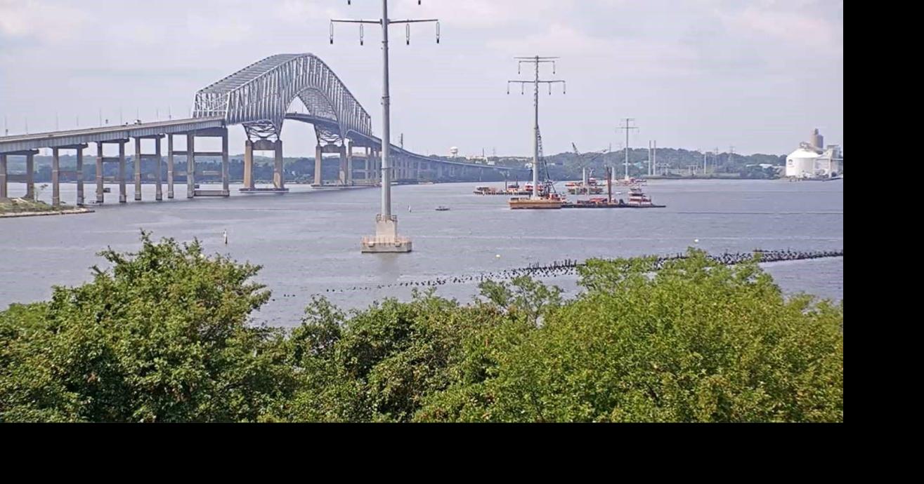 Poles erected in Key Bridge power project | News | dundalkeagle.com