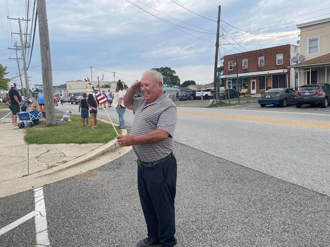 Overcast weather doesn't rain on Edgemere parade News