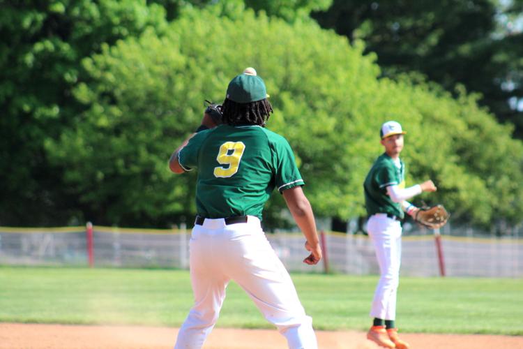 Fourth seed Dundalk upsets first seed Dulaney 40