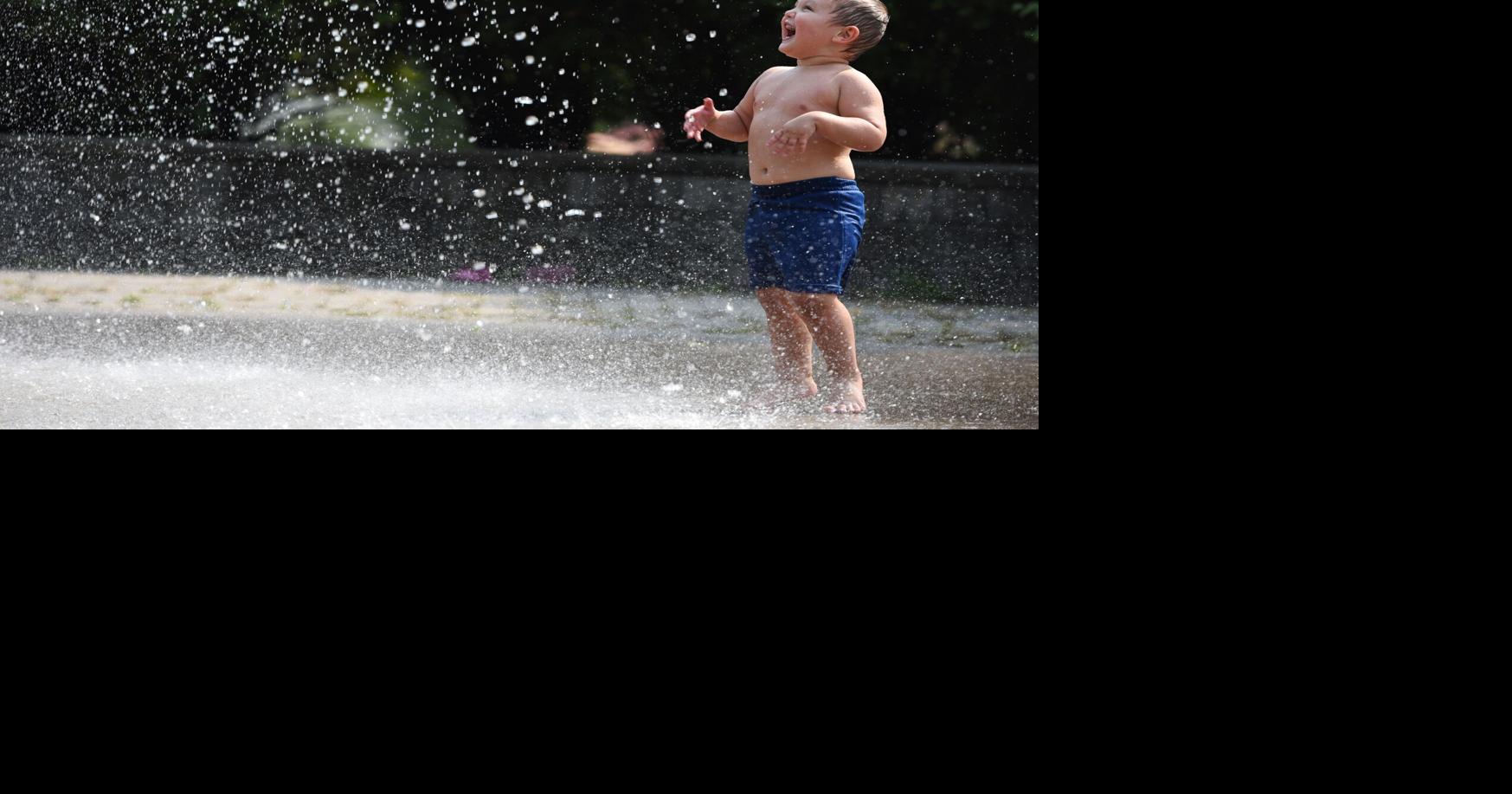 Splash pads open in Whitby