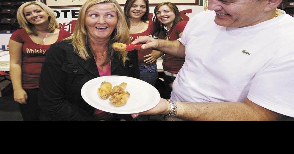 Thousands of wings devoured in Oshawa for a good cause