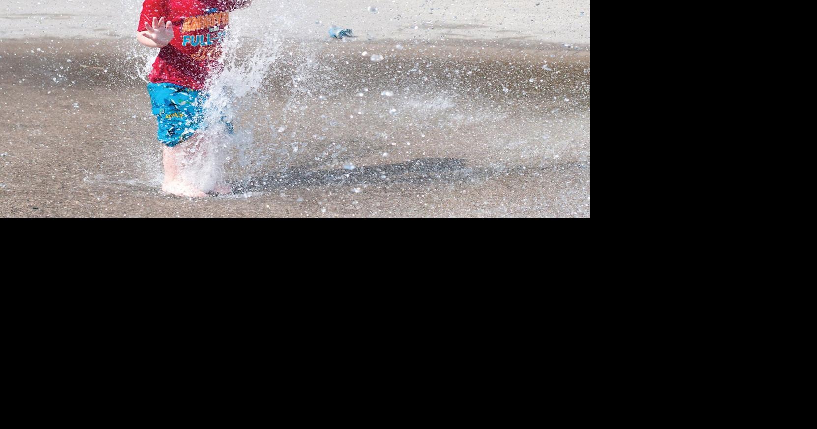 Splash pads open early in Whitby