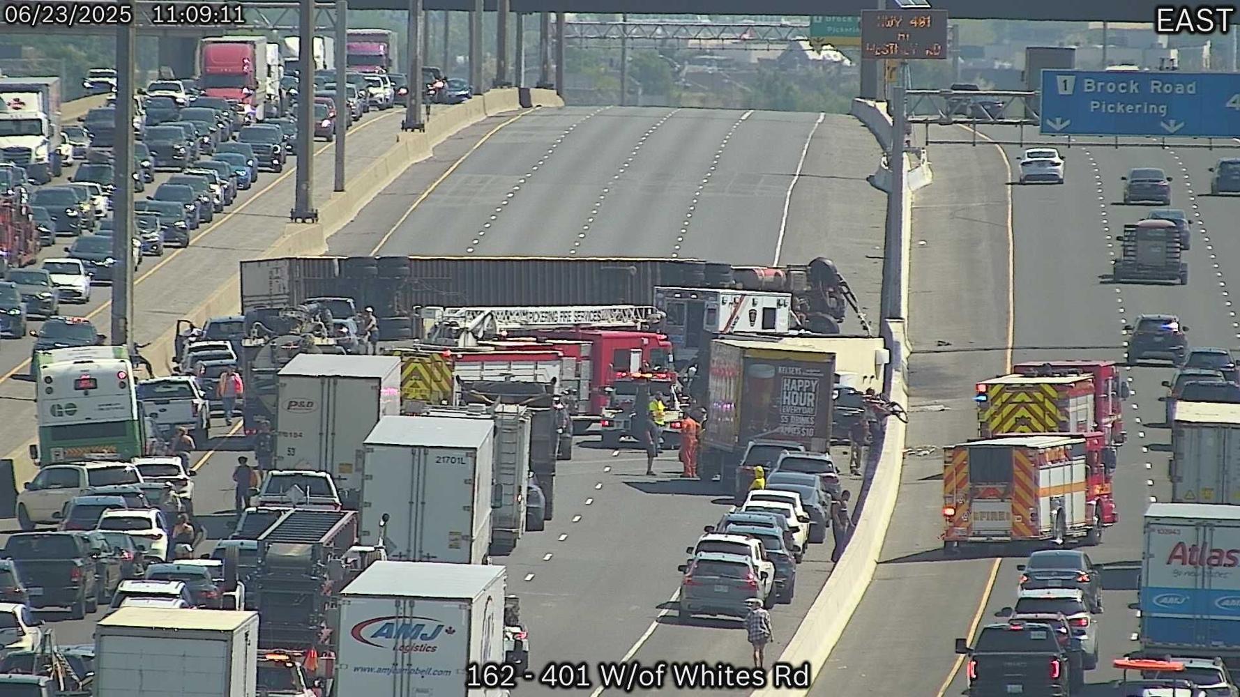 Tractor-trailer rollover closes Highway 401 in Pickering