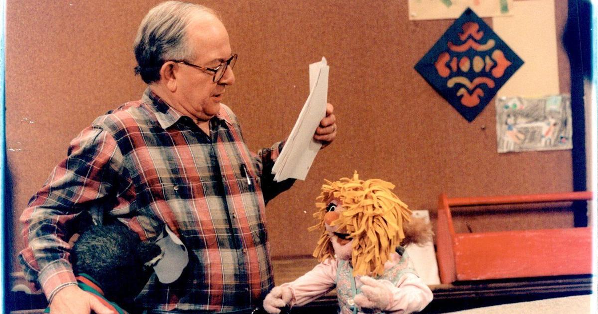 Pickering to honour Mr. Dressup actor Ernie Coombs