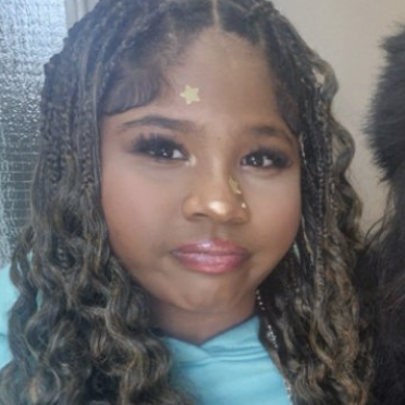 Missing Oshawa girl , 13 , is vulnerable : Durham police