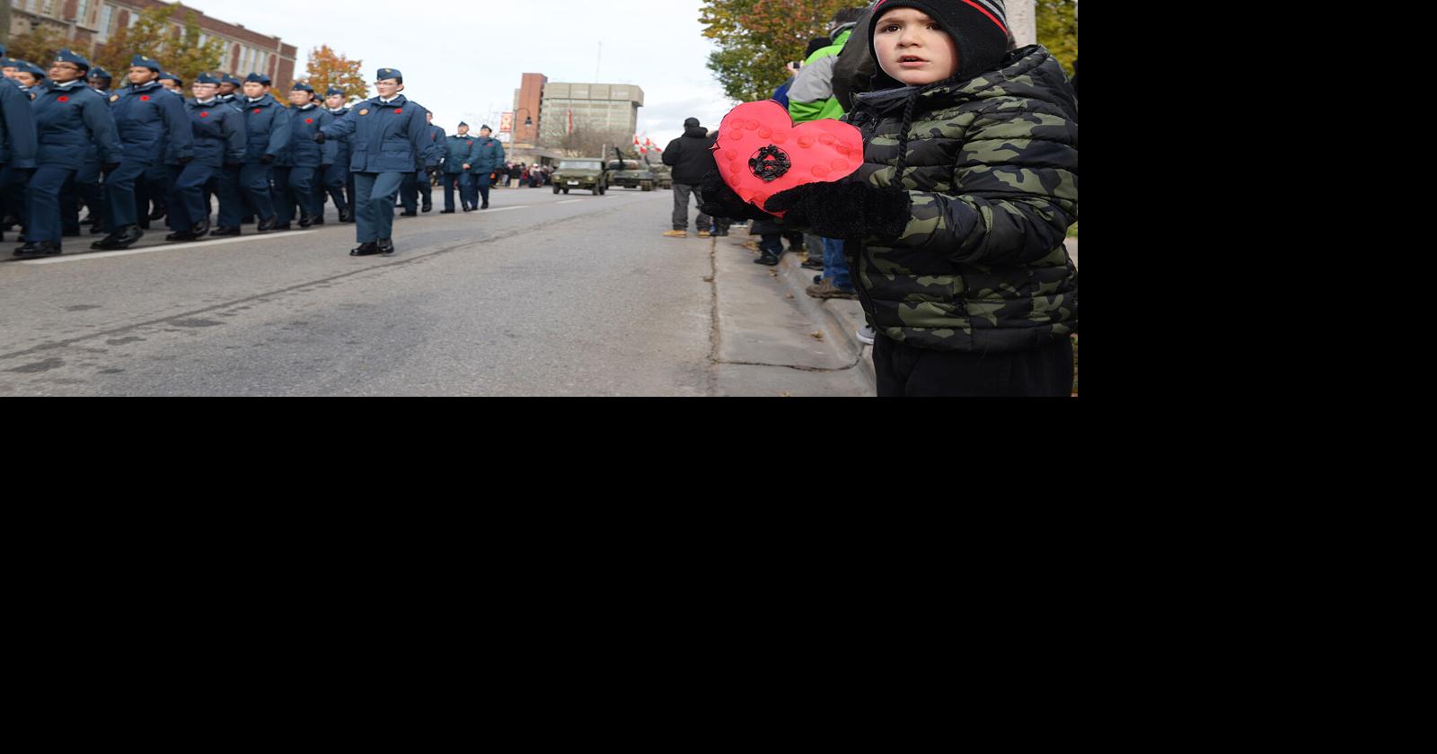 Oshawa christmas parade 2025
