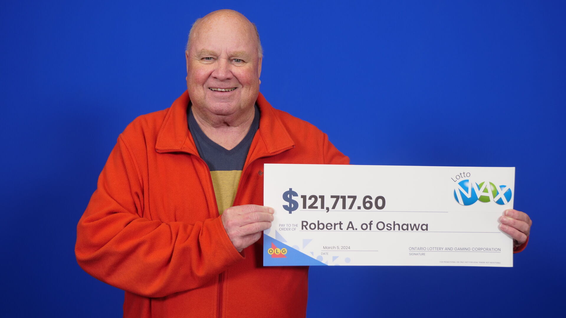 UNBELIEVABLE Oshawa man wins huge Lotto Max prize