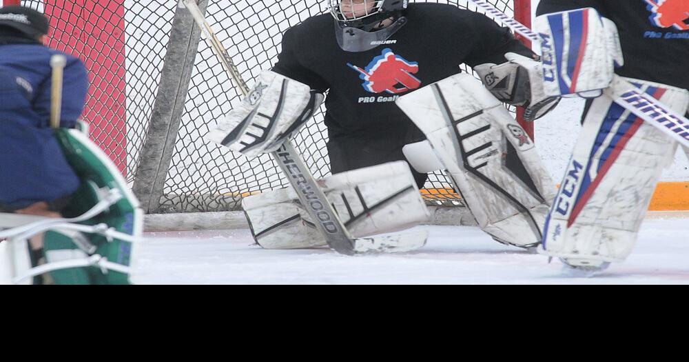 Oshawa goalie Sean Andrus finds a home with Blyth Bruins in Toronto