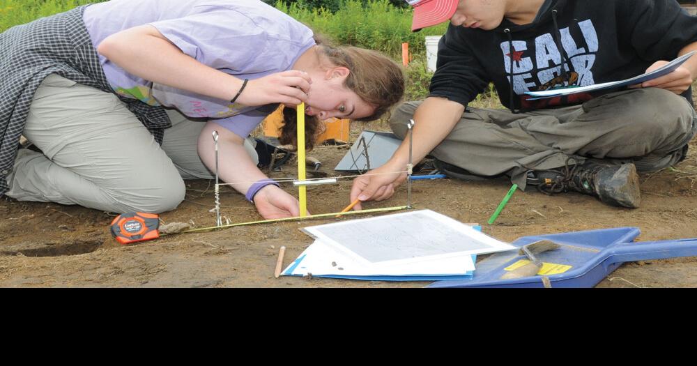 Students test out new technology at Pickering archaeological dig