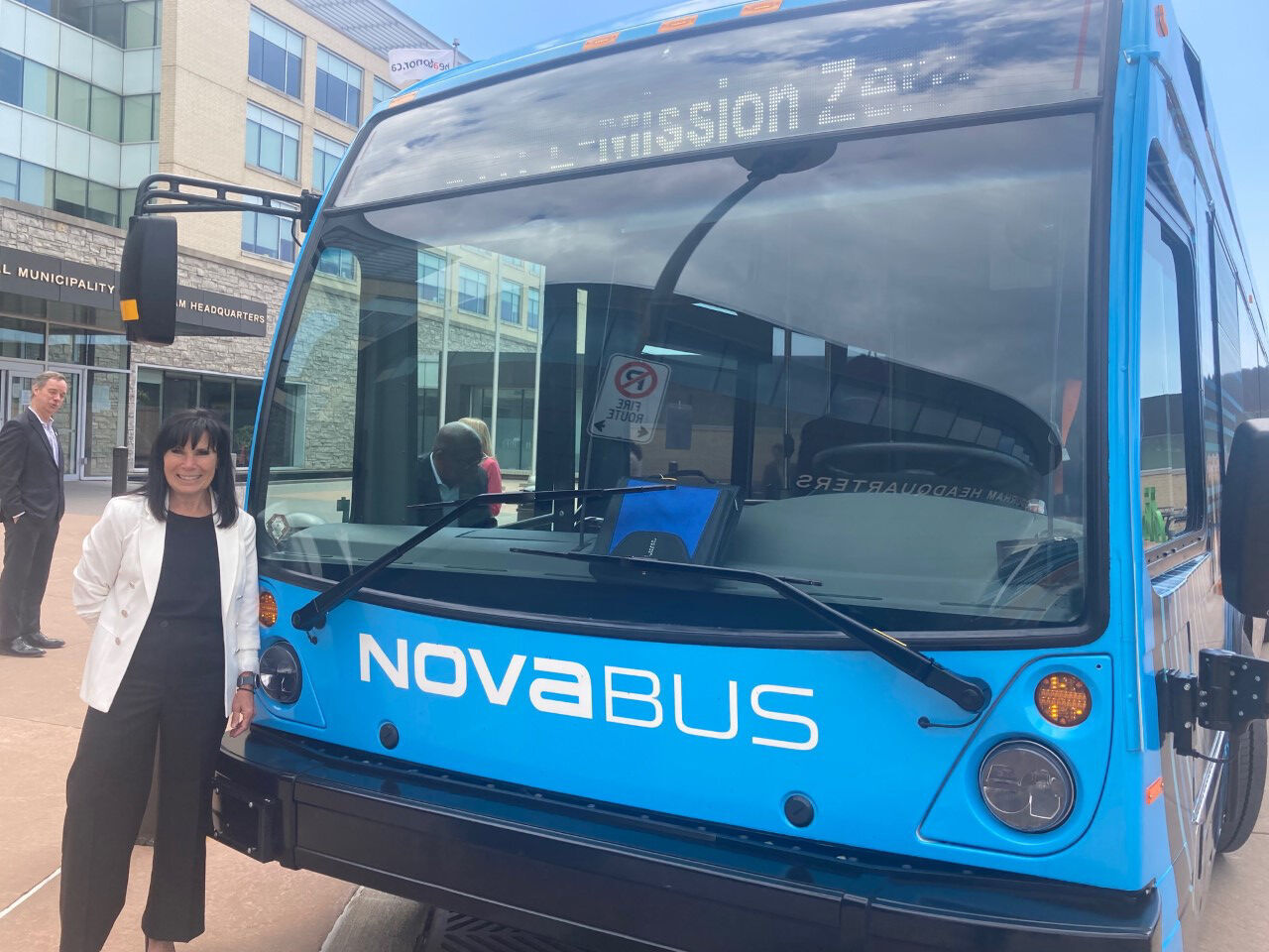新作　DRT × ELECTRIC TROPHYSHOTVEST An amazing announcement': Durham Region Transit makes move to