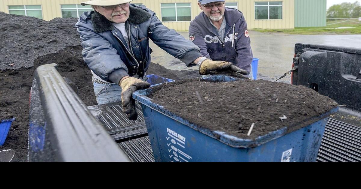 'In appreciation' Durham offering free compost giveaways