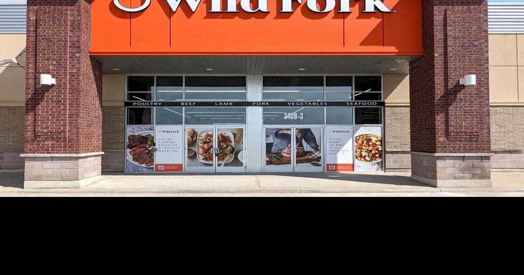 Whitby's Wild Fork grocery store robbed at gunpoint by 3 suspects in masks