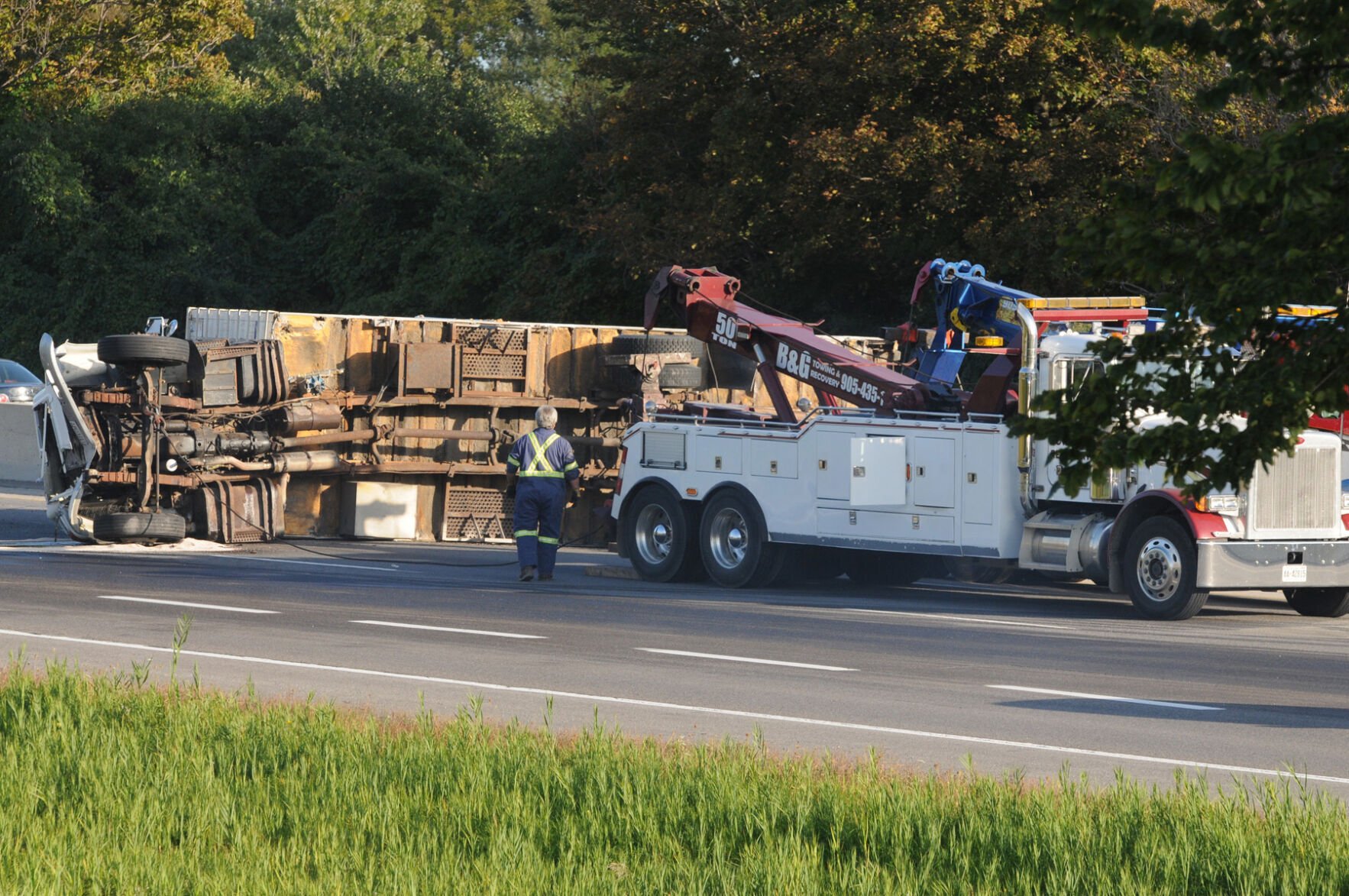 Accident Closes Hwy. 401 In Whitby, Snarls Traffic