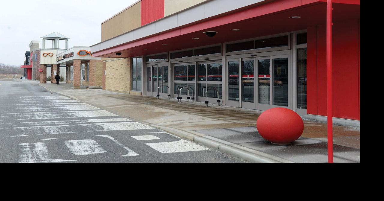 Bowmanville's former Target store could become a Lowe's