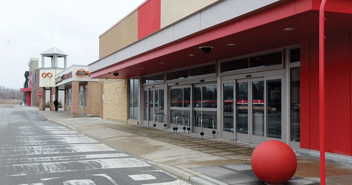 Bowmanville's former Target store could become a Lowe's