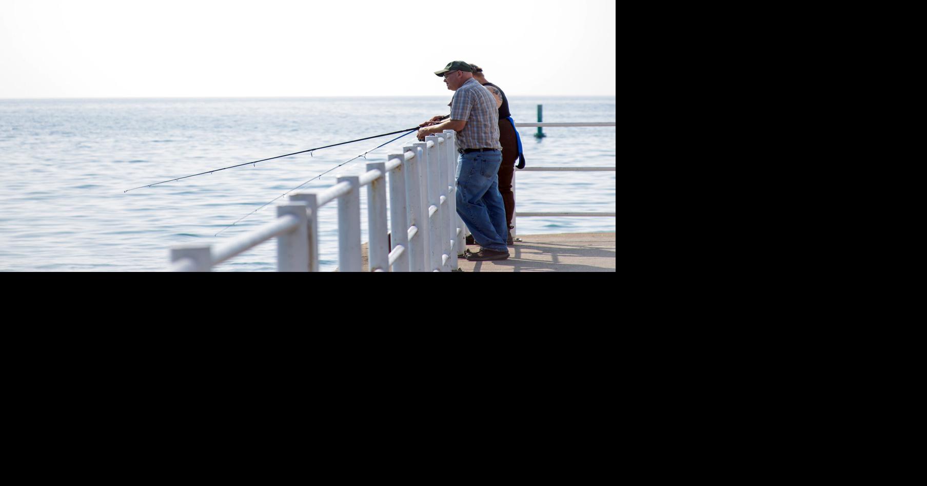 Oshawa pier officially open for fishing