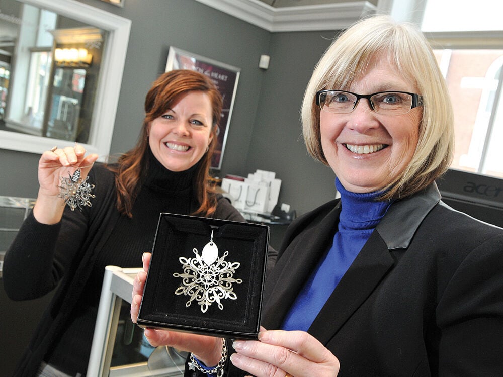 Dana’s ornaments sparkle for Port Perry hospital