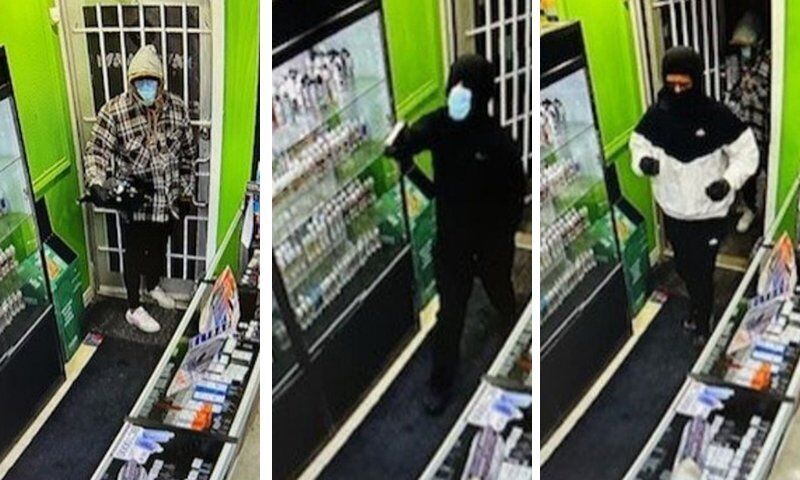 Police search for three men after Ajax vape store robbed