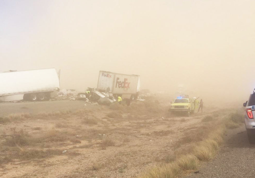 I10 crash, dust storm forces traffic through Safford Local News