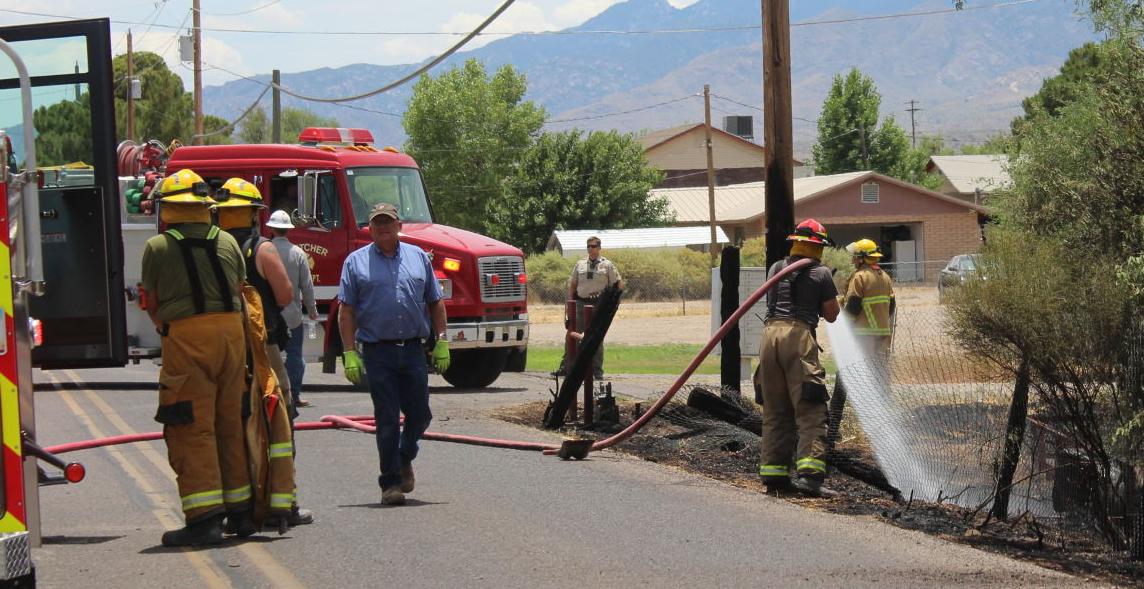 Fire in Thatcher sweeps through multiple yards Local News Stories