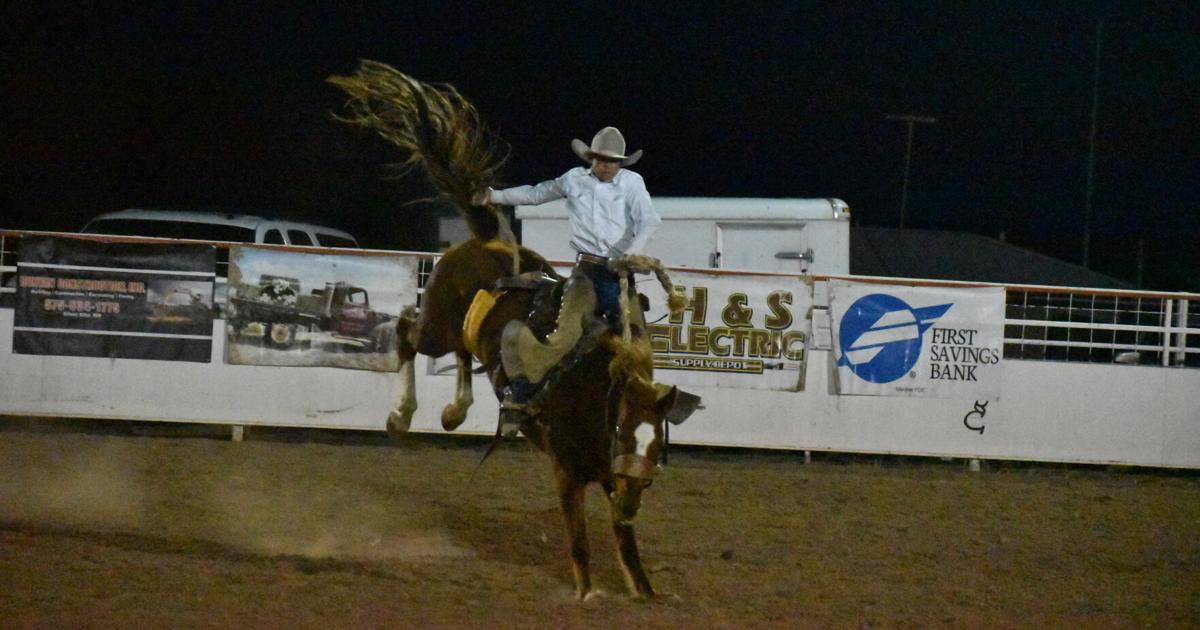 Rodeo bronc riders test their limits | Featured | eacourier.com