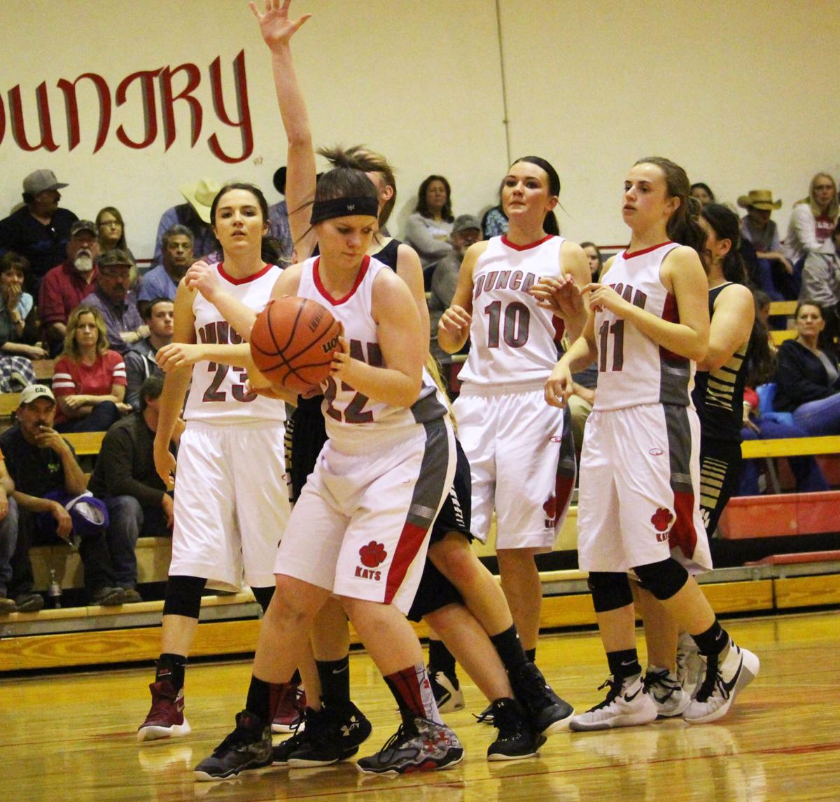 Duncan girls finishing strong Sports