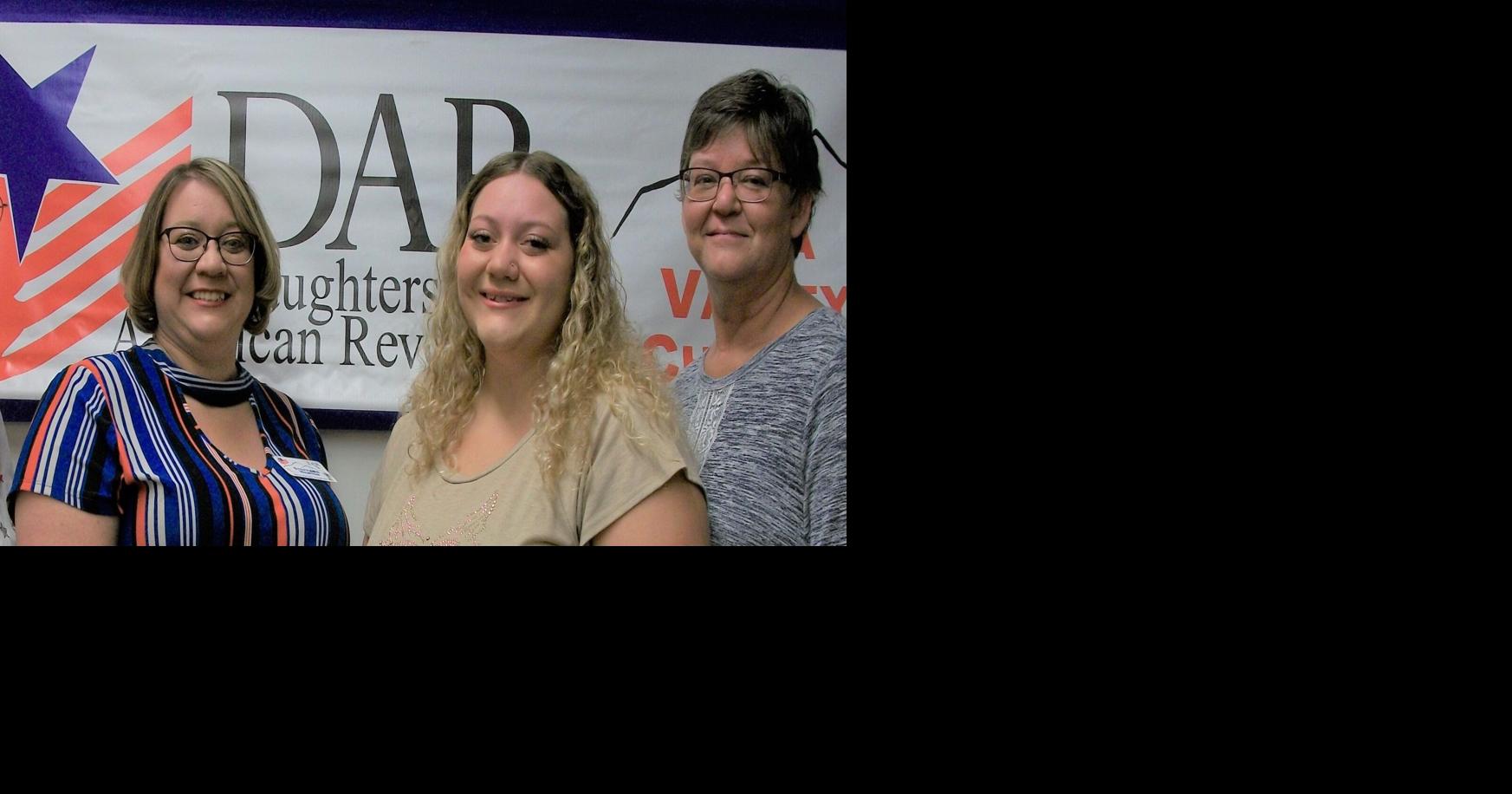 Safford woman becomes latest DAR member | Local News | eacourier.com