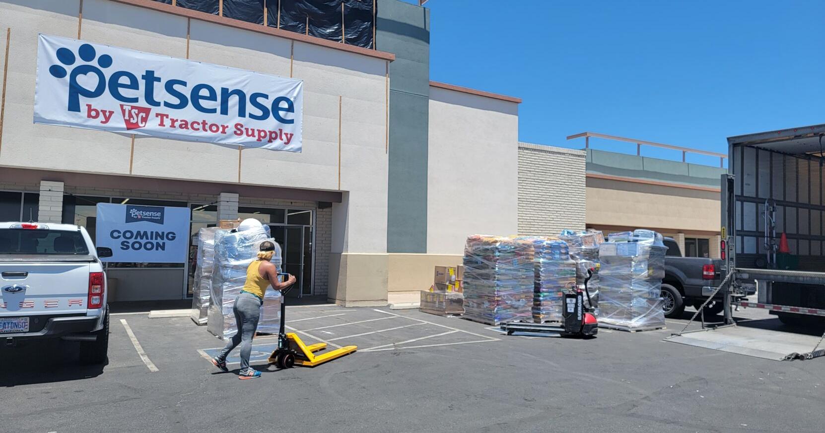 Petsense to hold grand opening Saturday - Vimarsana News