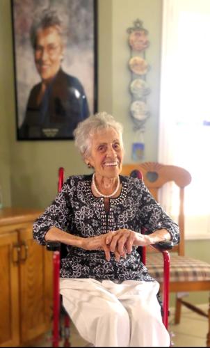 #39 Brave enough to live #39 : Long time Graham County court clerk and
