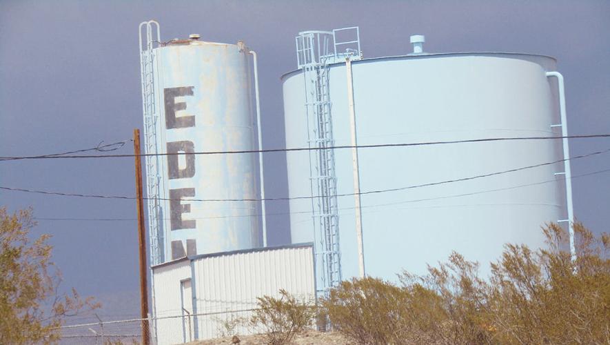 Drawing water for the Gila Valley Local News