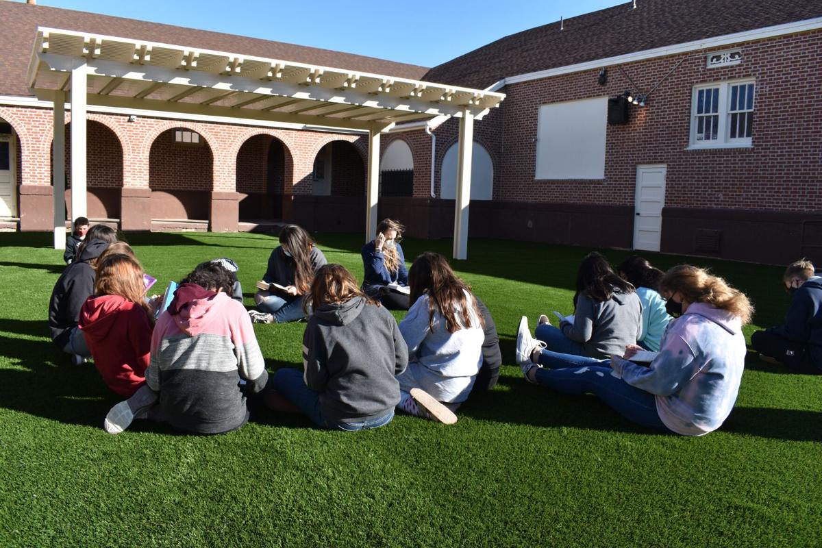 Solomon School students loving new courtyard Local News Stories