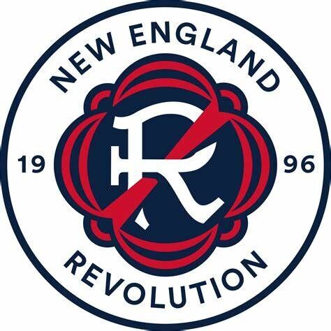 Teal Bunbury re-signs with New England Revolution