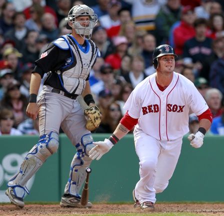 Ellsbury, Saltalamacchia help Boston beat Jays