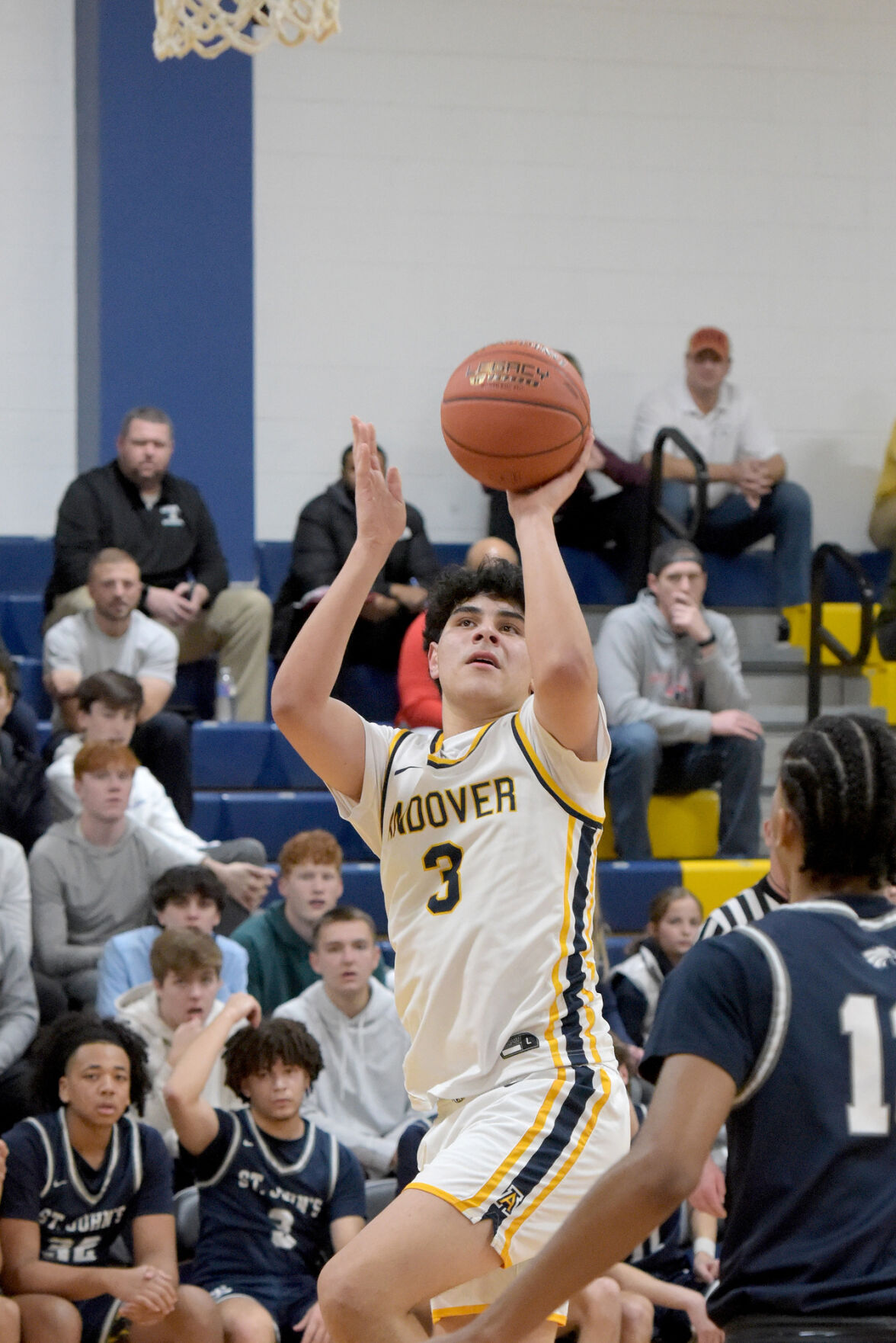 Luca Palermo’s 30-Point Game Leads Andover Past Marshfield, Set for Round of 16 Clash with Lowell