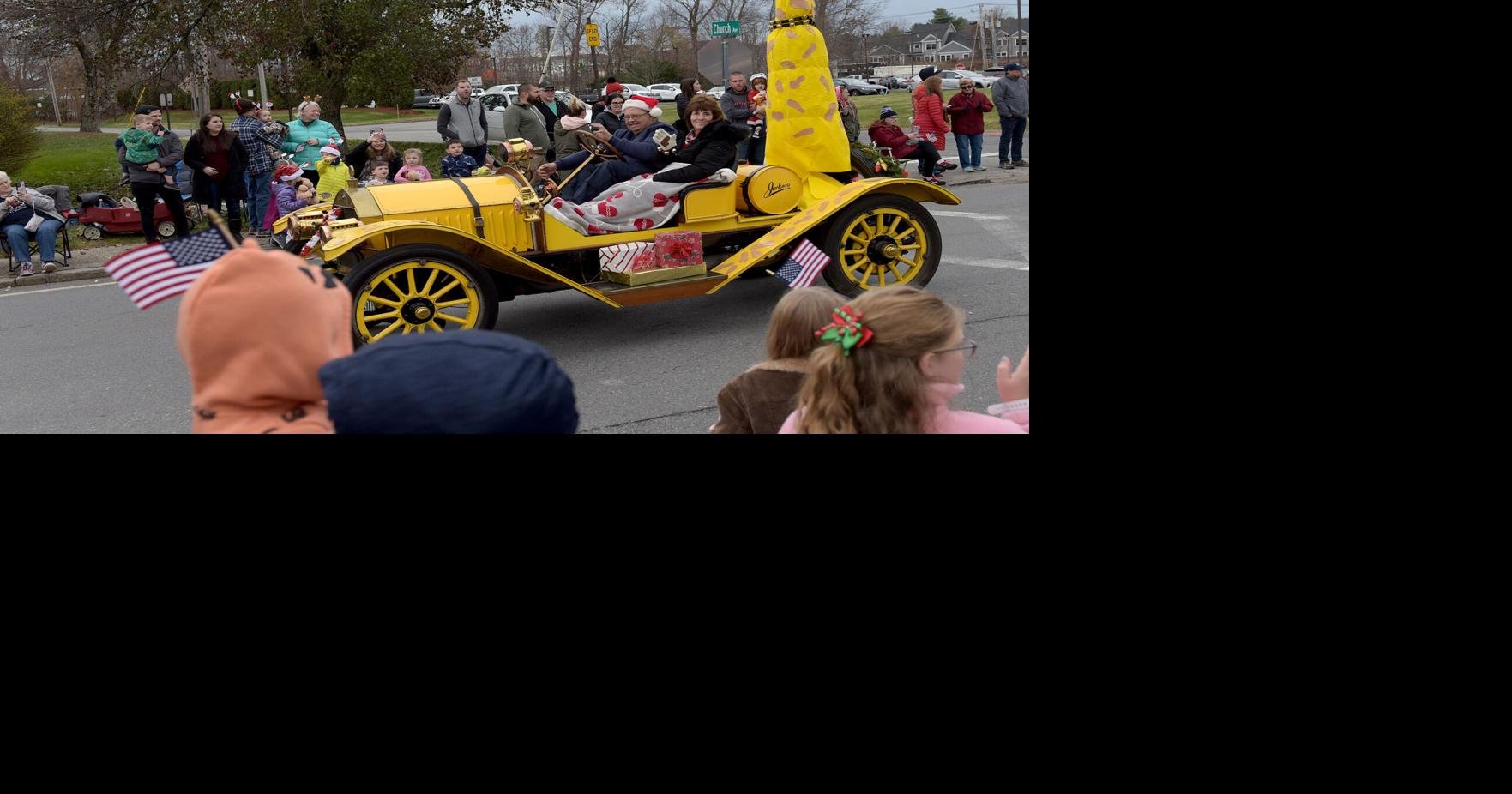 Salem holiday parade draws thousands New Hampshire