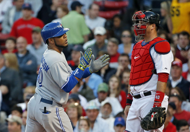 Edwin Encarnacion of Toronto Blue Jays homers for third straight