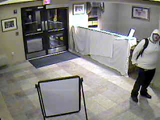 Photos Of Hotel Robbers Released Local News Eagletribune Com