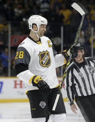 People's choice John Scott, Pacific Division win NHL All-Star Game