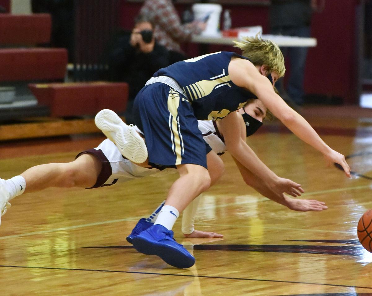 210122_ET_CRU_BoysBasketball_10.JPG