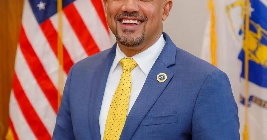 Memo details Lawrence mayor's Colombian trip, biography giveaways