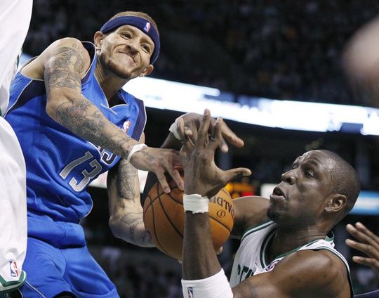 PHOTOS: Delonte West At His New Job With Regency Furniture 
