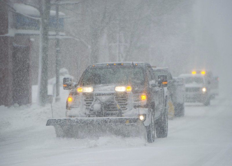 Digging Out Region Recovers From Third Nor Easter In 11 Days Haverhill Eagletribune Com