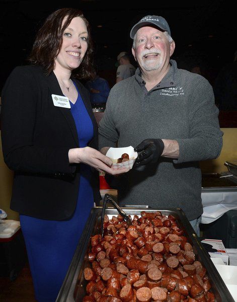 Crowd Turns Out For Annual Taste Of The Region New Hampshire Eagletribune Com