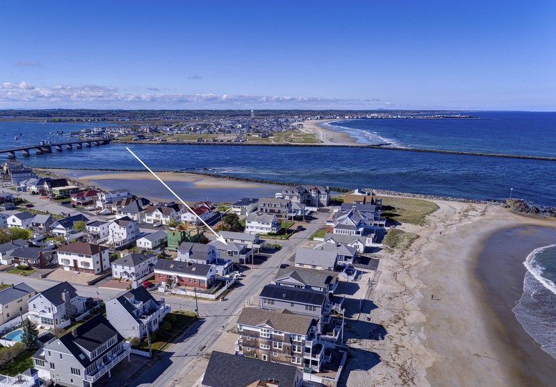 32 Ocean Drive, Seabrook, N.H. Homes