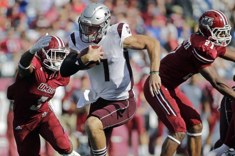 New England College Football No 17 Assumption Rolls Past